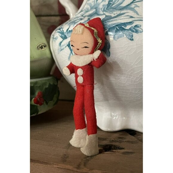 Vintage Christmas Pixie Elf Red White Felt Gold Accents Fabric Retro 3 Inches - Picture 3 of 8
